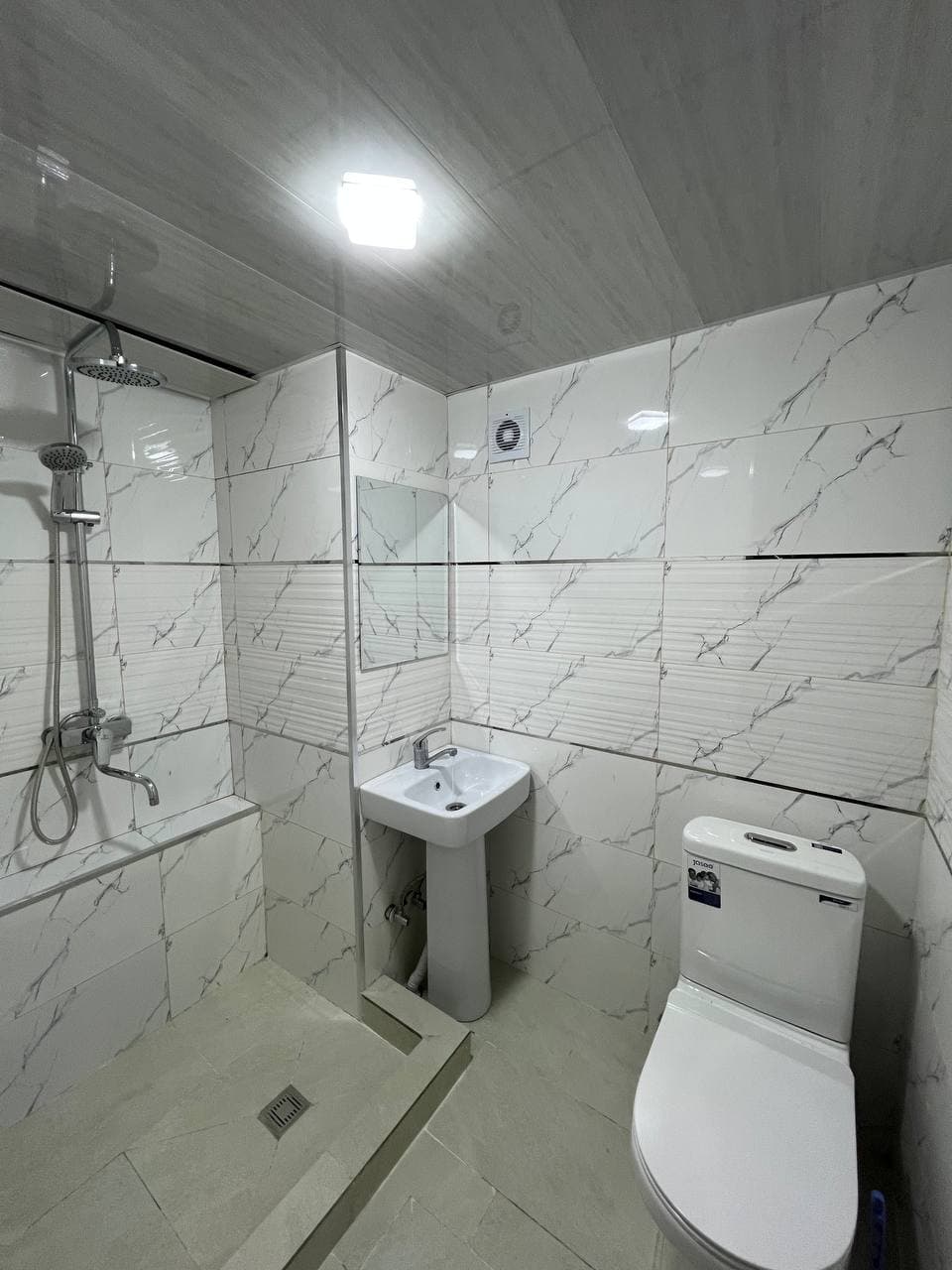 Современная Дача, Чарвак 16