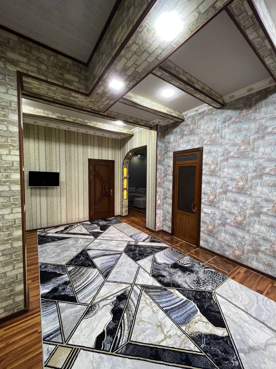 Современная Дача, Чарвак 17