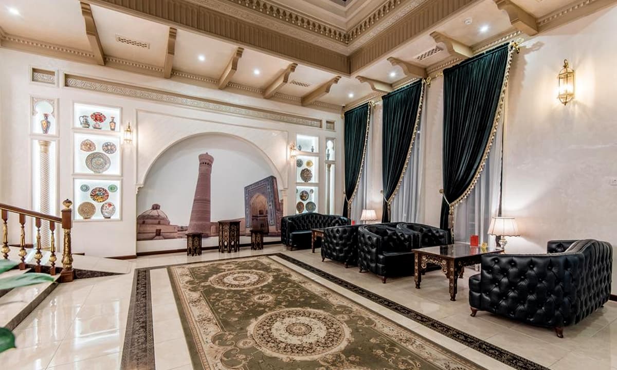 The Royal Mezbon Hotel & Spa 10