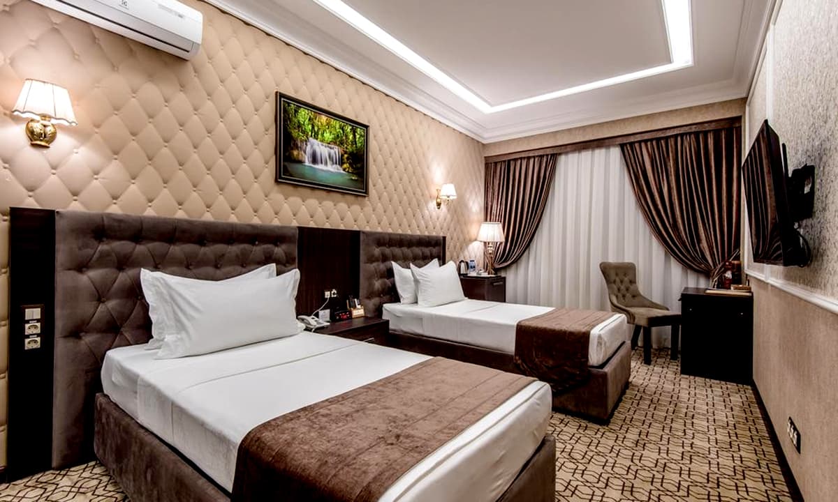 The Royal Mezbon Hotel & Spa 25