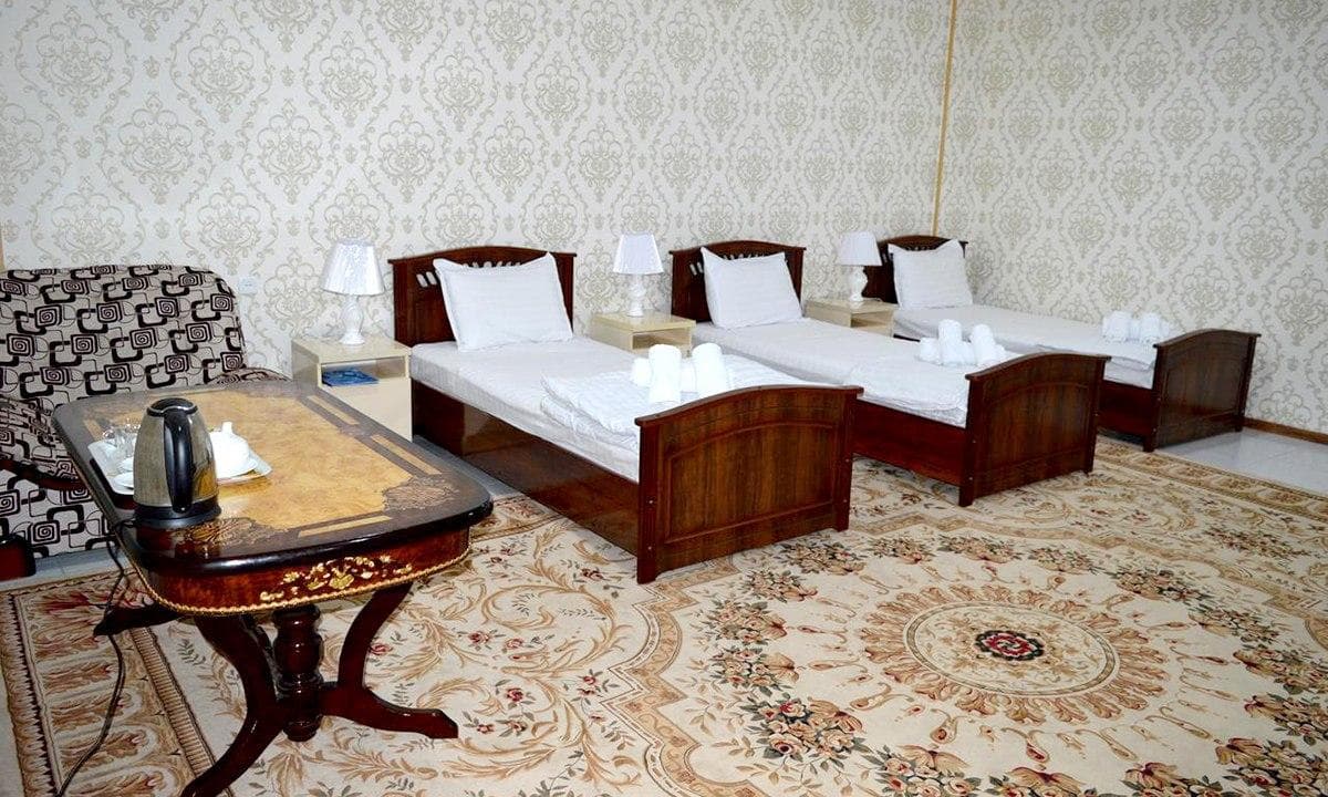 Hazrat Hotel 10